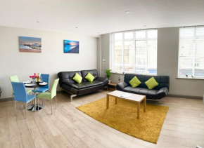 A Spacious 1 Bedroom Brighton Gem